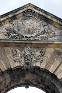 Fronton de la porte Dijeaux à Bordeaux -  photo 33-bordeaux.com