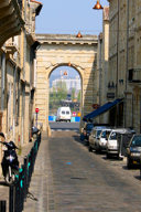 Portes de Bordeaux : rue et porte de la Monnaie -  photo 33-bordeaux.com