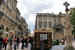 Rue Sainte Catherine et place Saint Projet