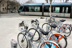 Tramway et vélos en libre service | 33-bordeaux.com