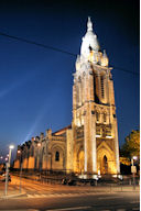 Bordeaux éclairage de l'église Sainte Marie à la Bastide | Photo Bernard Tocheport