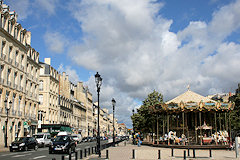 Sortie des Allées de Tourny vers place de la Comédie  : 33-bordeaux.com