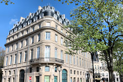 Allées de Tourny : Hôtel Gobineau siège du CIVB et du Bar à Vin  | Photo 33-bordeaux.com