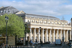 Allées de Tourny et perspective façade du Grand Théâtre  | Photo 33-bordeaux.com