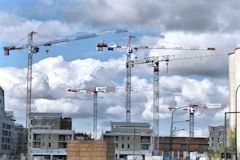 Grues de chantier aux Bassins à Flot -  photo 33-bordeaux.com