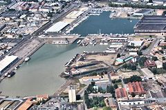 Plan d'eau et écluses des Bassins à Flot -  photo 33-bordeaux.com