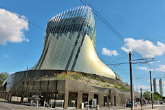 La Cité du Vin de Bordeaux et pont Chaban Delmas | Photo 33-bordeaux.com