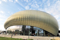 Entrée côté fleuve de la Cité du Vin de Bordeaux | Photo 33-bordeaux.com