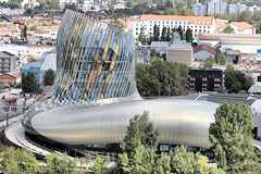 Cité du Vin vue depuis le belvédère du pont Chaban Delmas | Photo 33-bordeaux.com