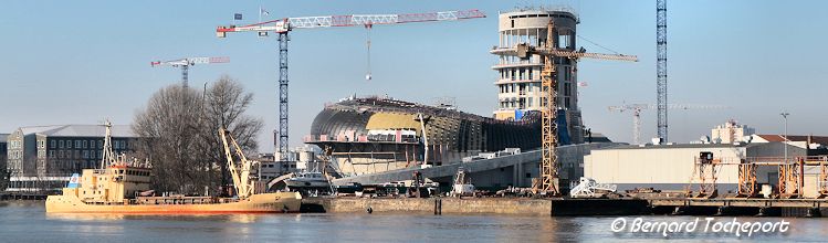 Panoramique Construction Cité des Civilisations du vin depuis la Garonne