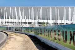 Le nouveau Grand Stade depuis le rond point -  photo 33-bordeaux.com