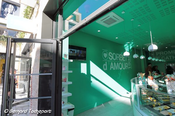 Boutique glaces et sorbets Promenade Sainte Catherine à Bordeaux | Photo Bernard Tocheport