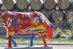 Cow Parade de Bordeaux : vache Caval' Cow, Aéroport de Bordeaux Mérignac