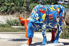 Cow Parade de Bordeaux : vache Caval' Cow, Aéroport de Bordeaux Mérignac