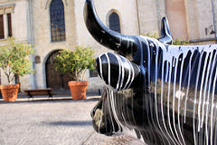 Cow Parade de Bordeaux : Cow Graffiti, place Camille Julian