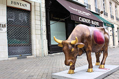 Cow Parade de Bordeaux :Vacca Burdigala, allées de Tourny