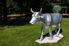 Cow Parade Bordeaux : Botanic Cow, Château LA LAGUNE, Ludon Médoc