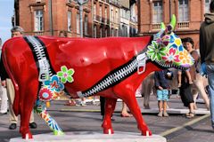 Vache numéro 32 : Cow Hope place du Capitole à Toulouse