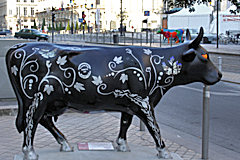 Cow Parade de Bordeaux : vache Meuhtrytis, Office de Tourisme