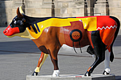 Cow Parade de Bordeaux : la vache de la VILLE de BORDEAUX