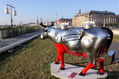 La vache citerne quai Louis XVIII