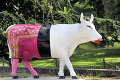 Cow Parade de Bordeaux : La vache la femme du Toréro, Jardin Public