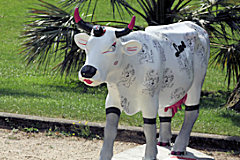 Cow Parade de Bordeaux : vache marylin Cow, Jardin Public