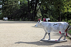 Cow Parade de Bordeaux : vache marylin Cow, Jardin Public