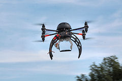 Démonstration drone en vol Evento 2011 | 33-bordeaux.com