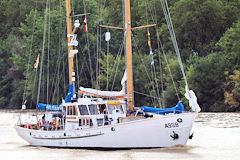 Le Zenobe Gramme naviguant sur la Garonne | Photo Bernard Tocheport