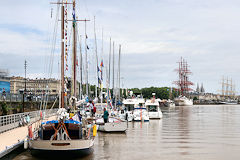 Diversité des bateaux présents à Bordeaux Fête le fleuve 2019 | Photo Bernard Tocheport