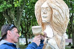 Sculpteur sur bois  Bordeaux Fête du fleuve 2015 