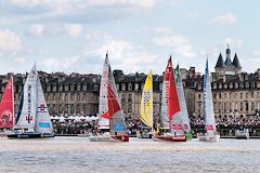 Départ du prologue de la Soilitaire du Figaro à Bordeaux Fête du fleuve 2015