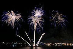 Feu d'artifice de clôture pour Bordeaux Fête le Fleuve 2015 | 33-bordeaux.com