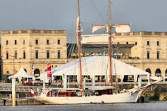 Bordeaux fête le fleuve : rive droite - www.33-bordeaux.com