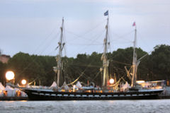 Bordeaux fête le fleuve : le BELEM à quai - www.33-bordeaux.com