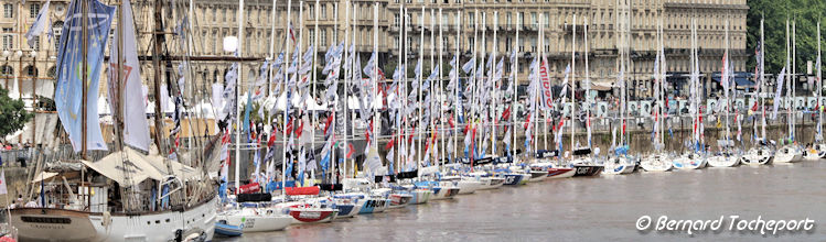 Lee Marité et les Béneteau de la Solitaire du Figaro au ponton d'honneur