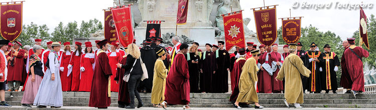 Parade des confréries Bordeaux Fête du vin 2018 | Photo Bernard Tocheport