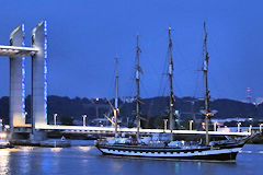 Bordeaux le Kruzenshtern lors de la Tall Ship Regatta | Photo Bernard Tocheport