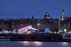 Bordeaux fête le vin 2012 : Pavillon Hong Kong de nuit