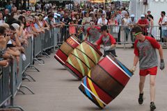 Bordeaux fête le vin 2014 : les rouleurs de barriques