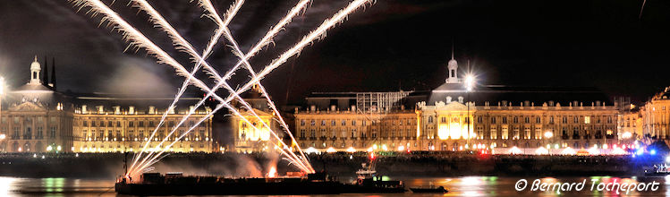 Barge pyrotechnique septembre 2019 à Bordeaux | Photo Bernard Tocheport