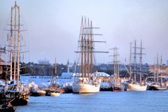 Bordeaux alignement des Grands Voiliers lors de la Cutty Sark 1990 | Photo Bernard Tocheport