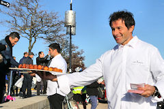 Dégustation de canelés en cours - Bordeaux SO Good 2018 | Photo Bernard Tocheport