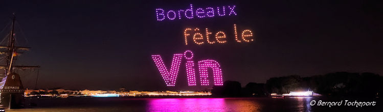 Drones Bordeaux Fête le Vin sur la Garonne | Photo Bernard Tocheport