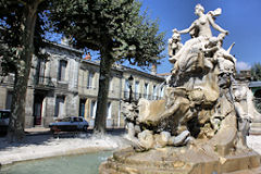 La fonntaine Burdigala en eau place Amédée Larrieu à Bordeaux | Photo Bernard Tocheport