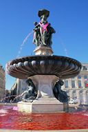 Fontaine des 3 Grâces au service de la recherche | Photo 33-bordeaux.com