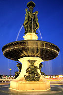 La Fontaine des 3 Grâces à l'heure bleue | Photo 33-bordeaux.com