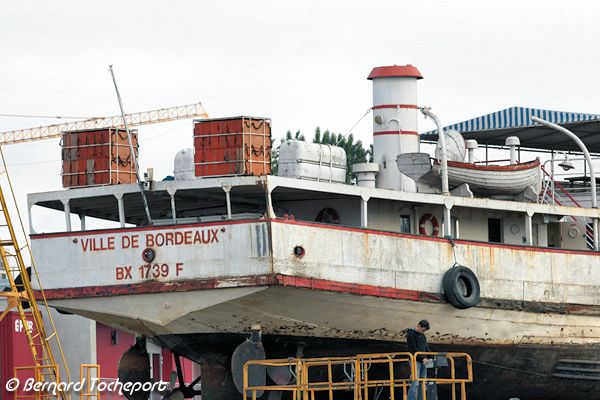 Arrière du bateau Ville de Bordeaux en cale sèche  | 33-bordeaux.com