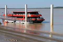 Le Sicambre au ponton de Cussac Fort Médoc | photo 33-bordeaux.com